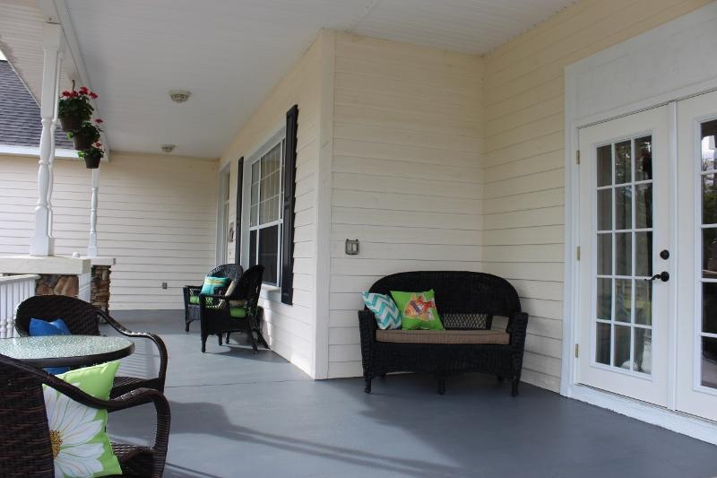 Rock Pointe Ranch Bed & Breakfast Floral City Екстериор снимка