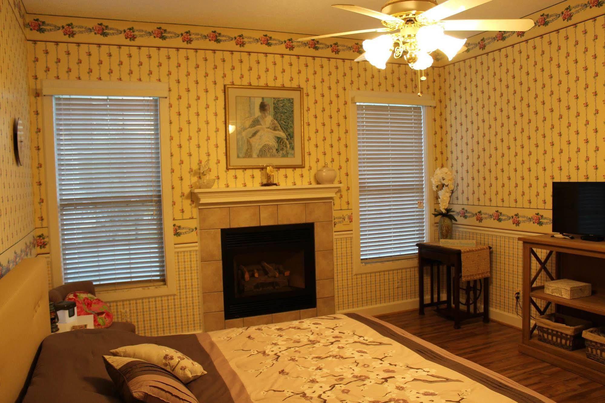 Rock Pointe Ranch Bed & Breakfast Floral City Екстериор снимка